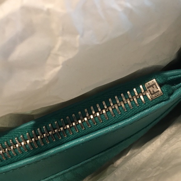 Fendi 2jours Medium Handbag - Picture 7 of 15